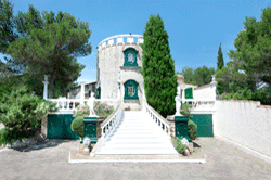 Luxury villa in Western Provence, France